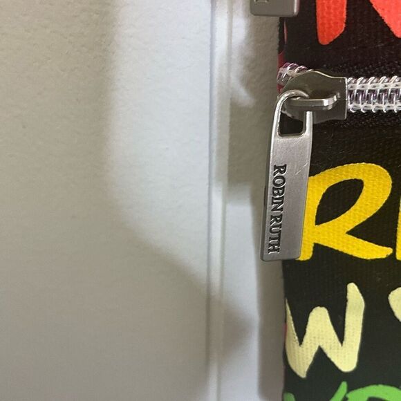 Robin Ruth New York Black All Over Print Purse Cross Body Hand Bag - Picture 5 of 6